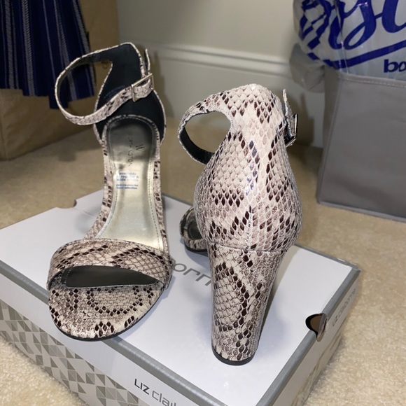 Snake Skin Pattern Heel - Picture 3 of 5